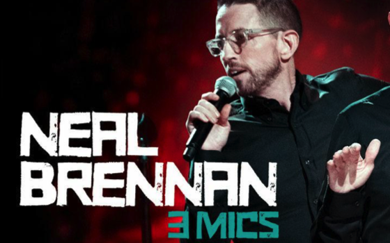 Neal Brennan – 3 Mics – Recensione standup comedy